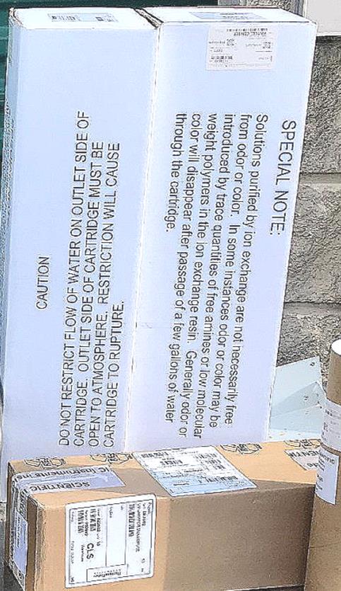 THERMO BARNSTEAD SMART2PURE GenPure xCAD LED UV-TOC/UF PLUS WATER PURIFICATION