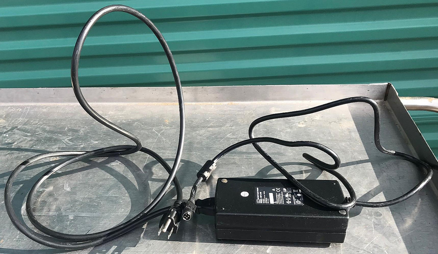 THERMO BARNSTEAD SMART2PURE GenPure xCAD LED UV-TOC/UF PLUS WATER PURIFICATION