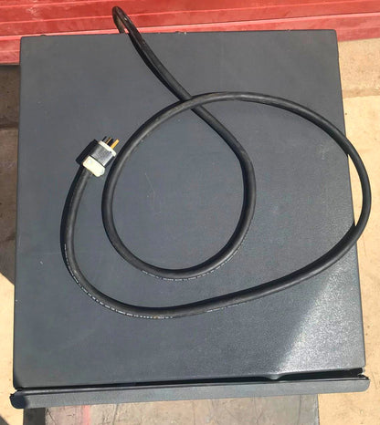 SCOTSMAN CME3 AIR COOLED CUBER ICE MACHINE -FOR PARTS BUT POWERS ON- WATCH VIDEO