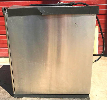 SCOTSMAN CME3 AIR COOLED CUBER ICE MACHINE -FOR PARTS BUT POWERS ON- WATCH VIDEO