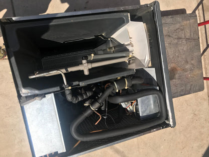 SCOTSMAN CME3 AIR COOLED CUBER ICE MACHINE -FOR PARTS BUT POWERS ON- WATCH VIDEO