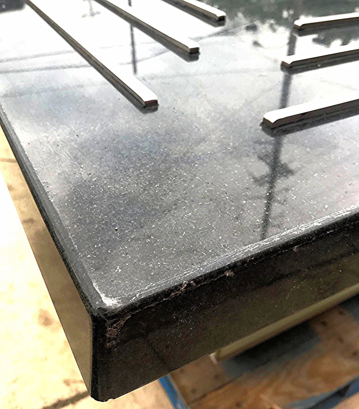 COVIDPICKUP DISPLAY MERCHANDISER 5x5' Foot BLACK GRANITE MEETING ISLAND FREESHIP