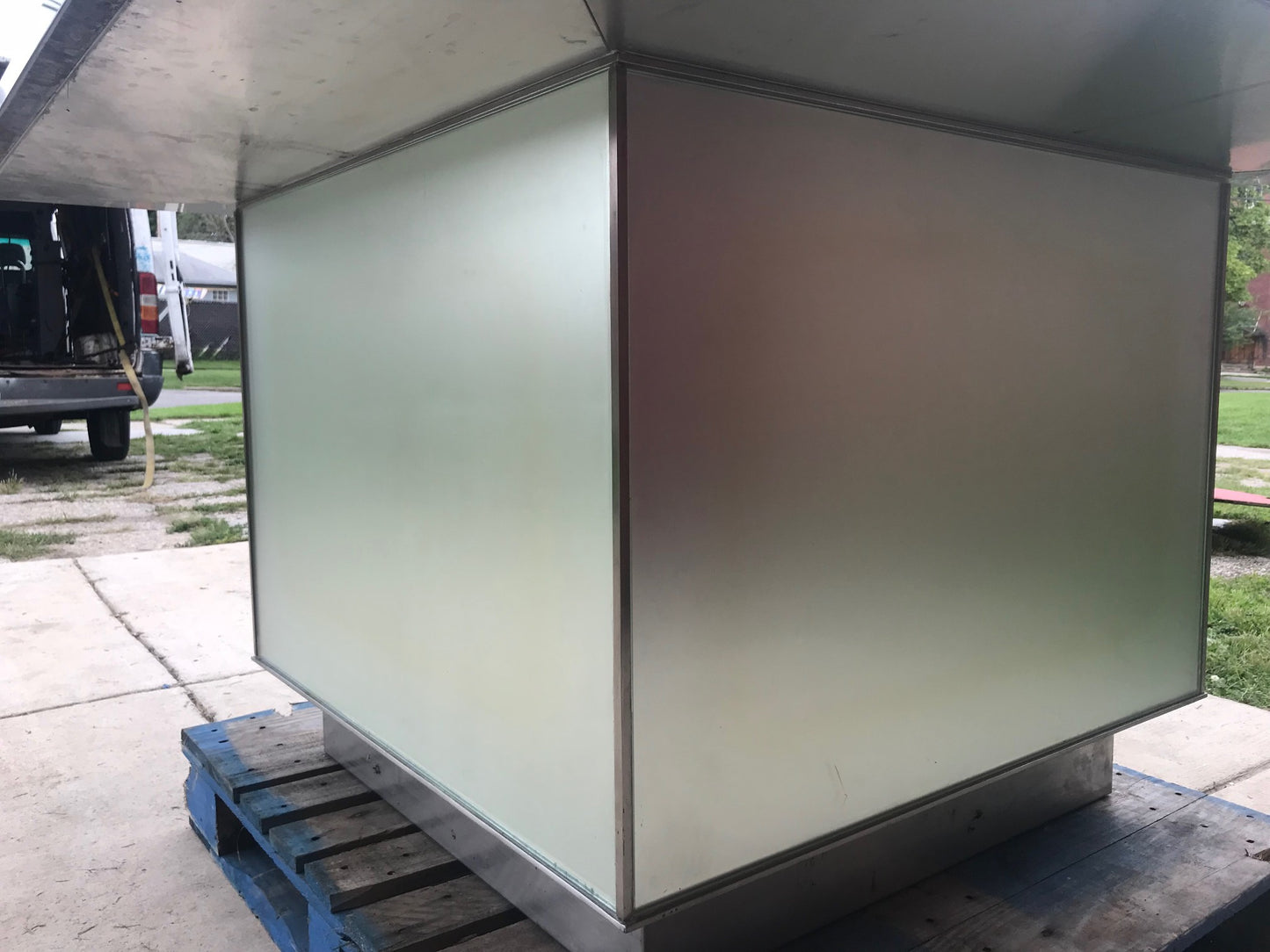 COVIDPICKUP DISPLAY MERCHANDISER 5x5' Foot BLACK GRANITE MEETING ISLAND FREESHIP