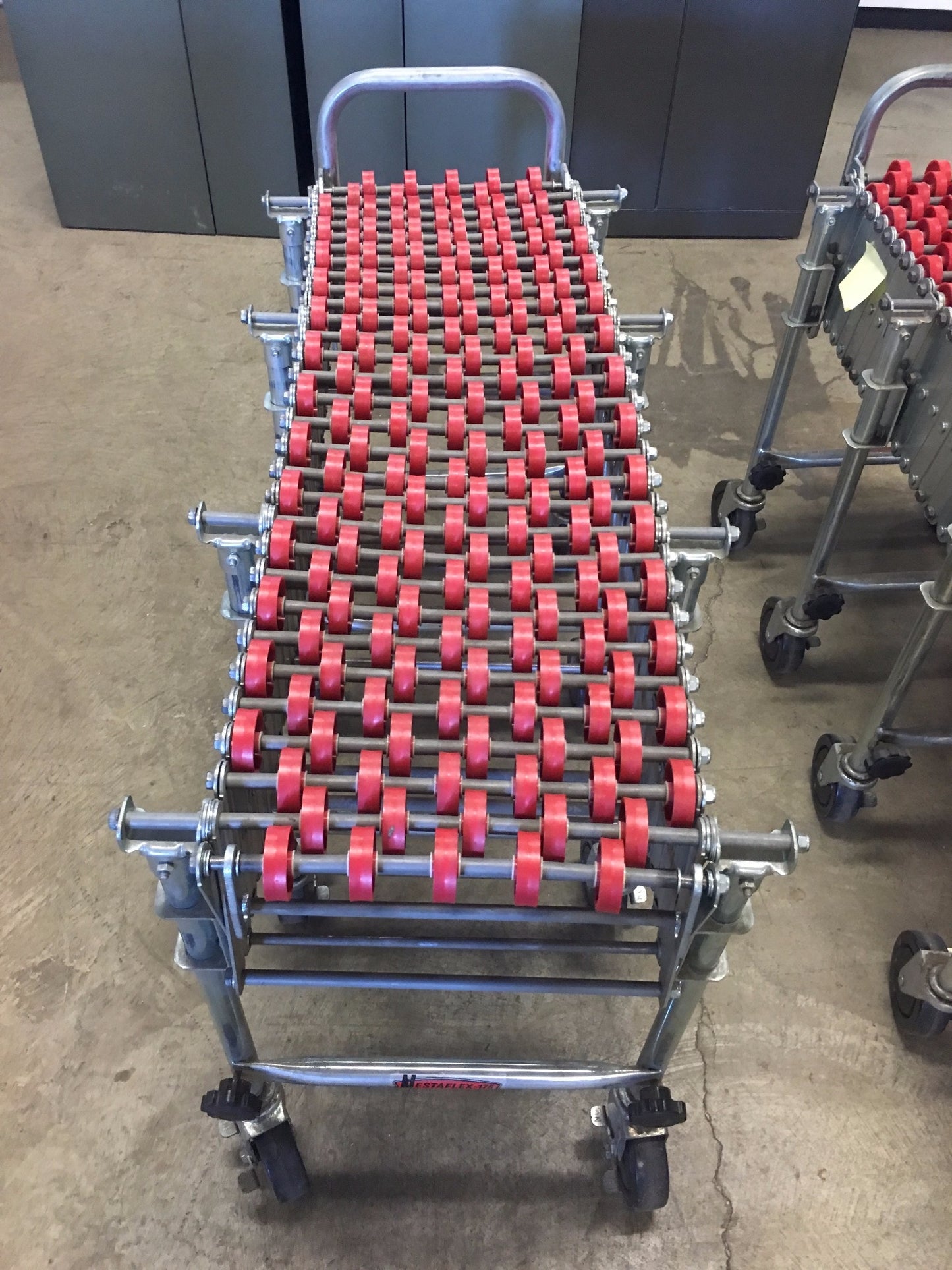 41 FEET of NESTAFLEX - 175 EXPANDABLE FLEXIBLE PORTABLE CONVEYOR BELT