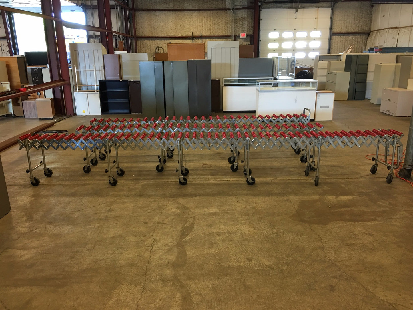 41 FEET of NESTAFLEX - 175 EXPANDABLE FLEXIBLE PORTABLE CONVEYOR BELT