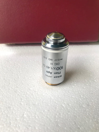 NIKON PLAN APO 60X/1.40 OIL WD 0.21 OBJECTIVE Eclipse Microscope E200 E400 E600