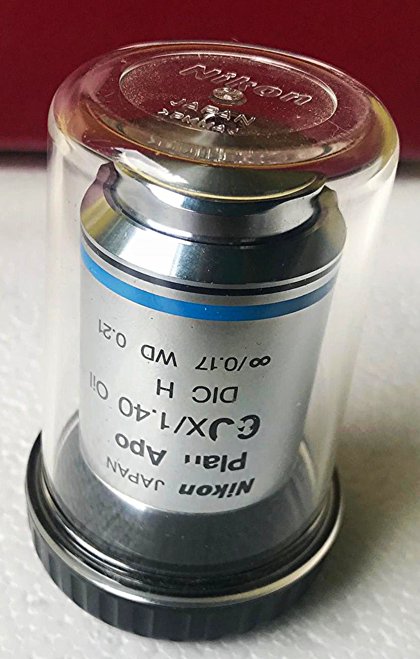NIKON PLAN APO 60X/1.40 OIL WD 0.21 OBJECTIVE Eclipse Microscope E200 E400 E600