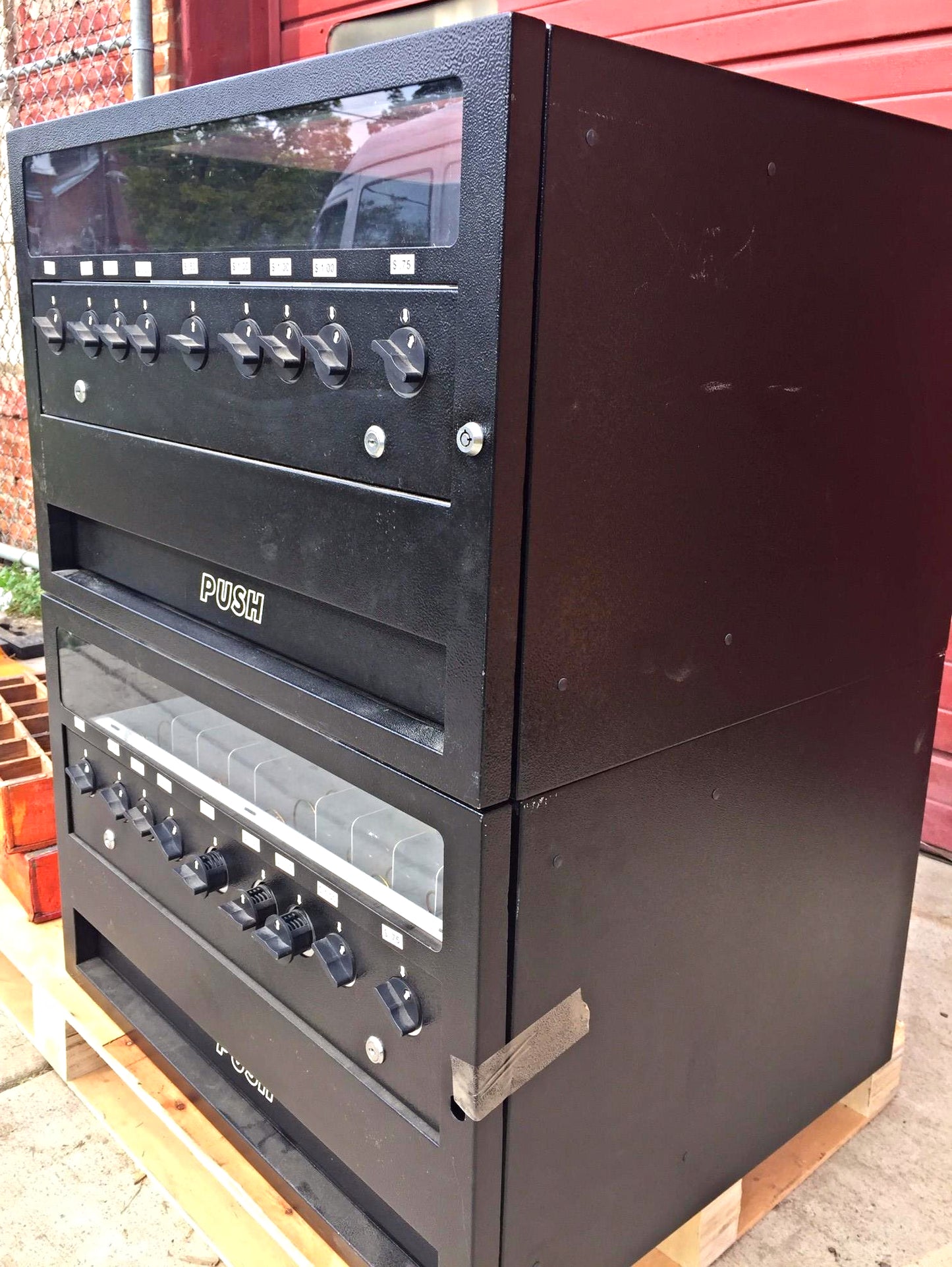 SNACKMATE VM-200 MECHANICAL CANDY COIN SNACK MATE VENDING MACHINE FREE SHIP