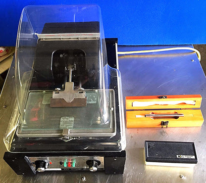 AMERICAN OPTICAL 925 MICROTOME KNIFE SHARPENER + 2 Knives WATCH VIDEO FREE SHIP