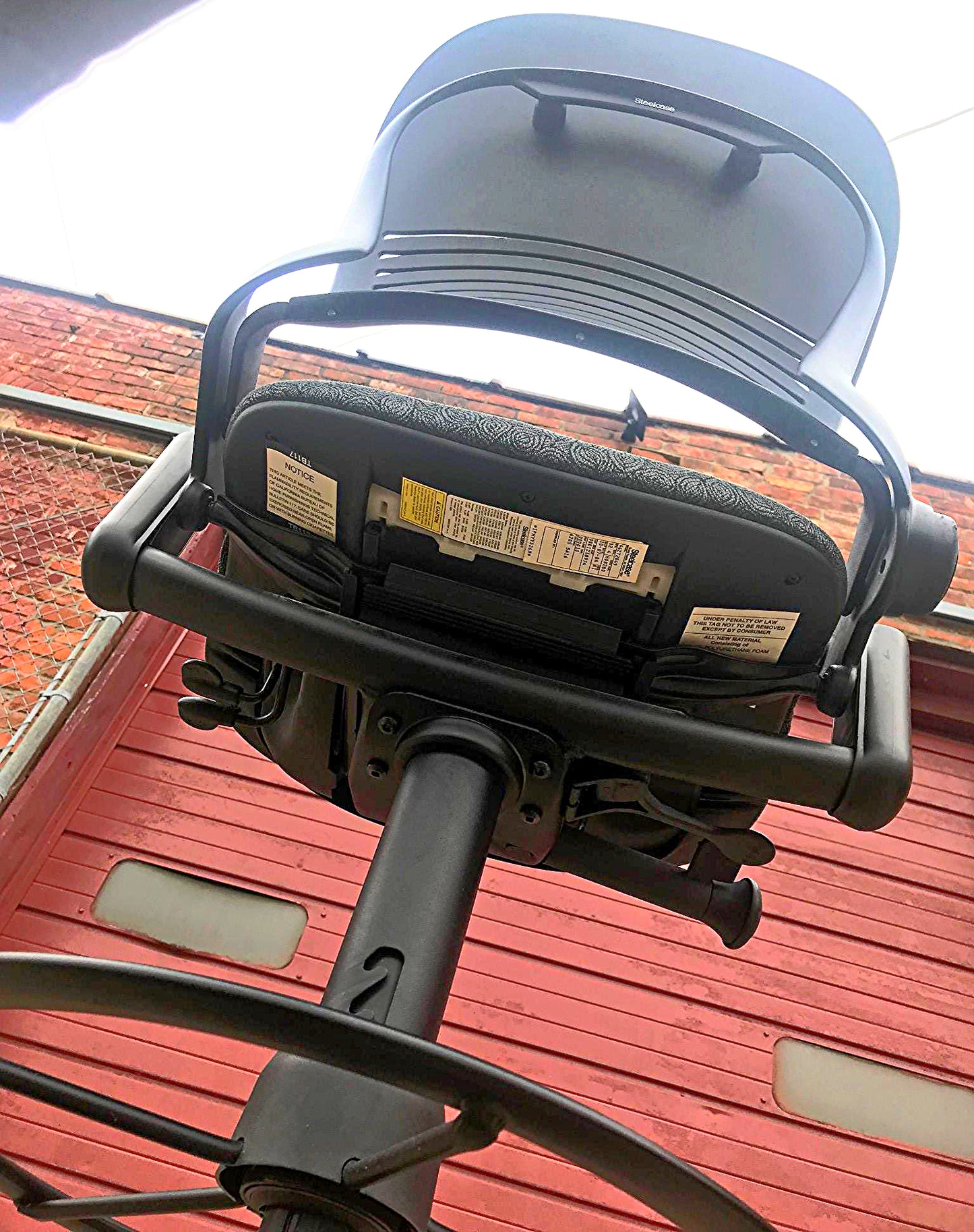 PAIR OF STEELCASE LEAP 462 MODEL 46272049 STOOL BLACK FREE SHIP