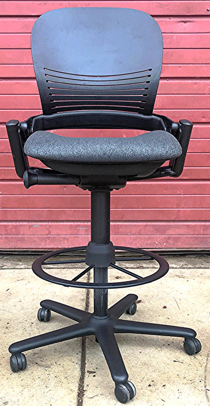 PAIR OF STEELCASE LEAP 462 MODEL 46272049 STOOL BLACK FREE SHIP