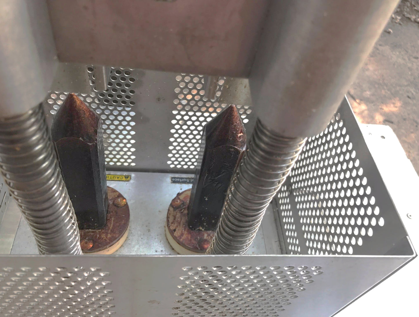 RARE HOLE E TOASTER COW PUKA HOT HULLA DOG COMMERCIAL HAWAII WATCHVIDEO FREESHIP