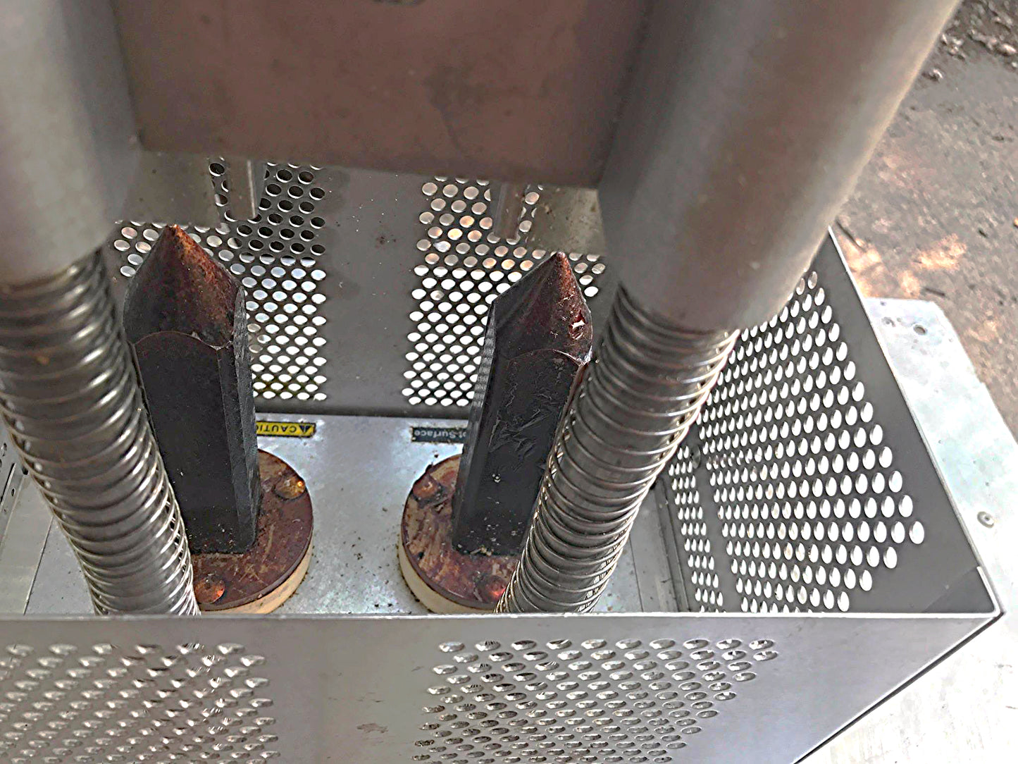 RARE HOLE E TOASTER COW PUKA HOT HULLA DOG COMMERCIAL HAWAII WATCHVIDEO FREESHIP