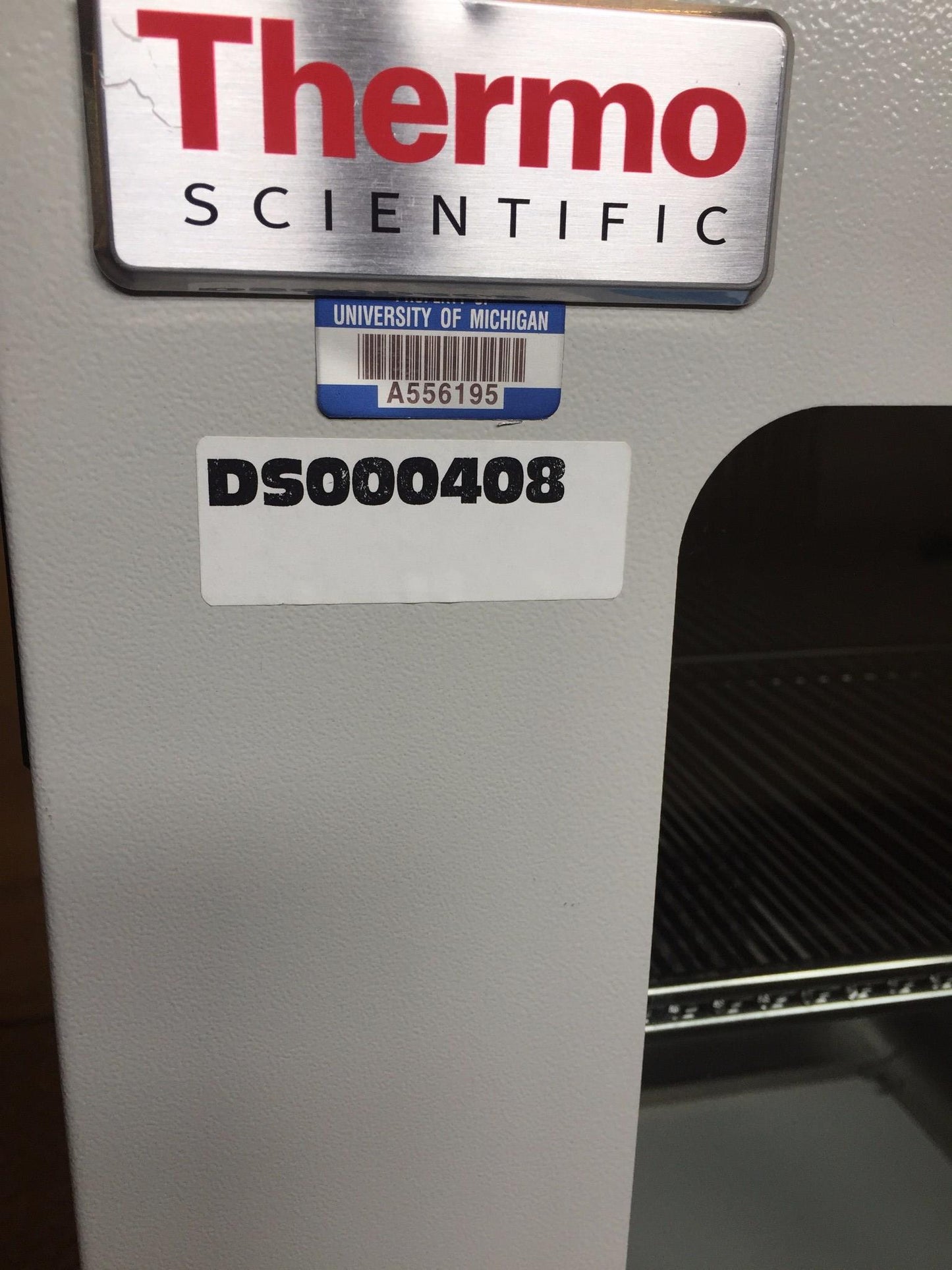 THERMO SCIENTIFIC MaxQ6000 REFRIGERATED ORBITAL SHAKER STACKABLE INCUBATOR FREES