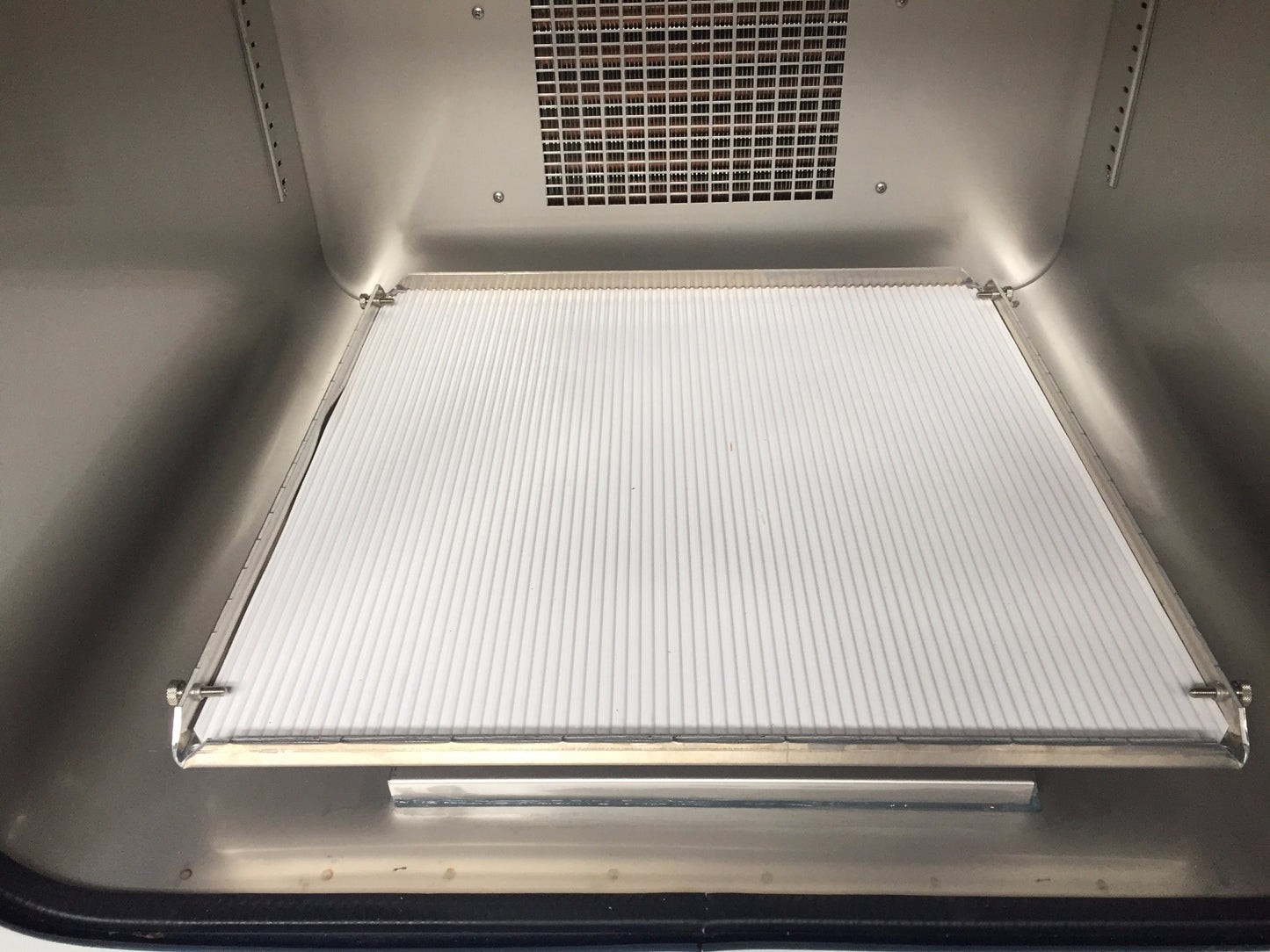 THERMO SCIENTIFIC MaxQ6000 REFRIGERATED ORBITAL SHAKER STACKABLE INCUBATOR FREES