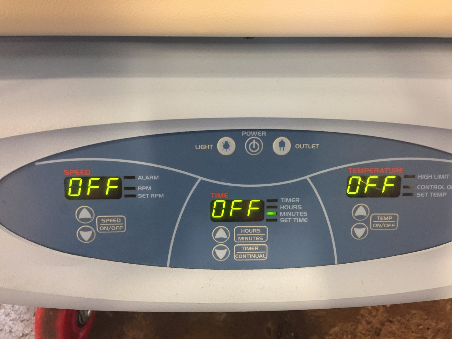 THERMO SCIENTIFIC MaxQ6000 REFRIGERATED ORBITAL SHAKER STACKABLE INCUBATOR FREES