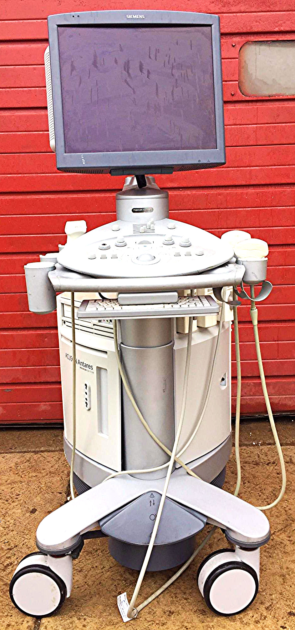 SIEMENS AUCSON ANTARES PREMIUM EDITION ULTRASOUND & VFX 13.5 CH6-2 4-1 PROBE