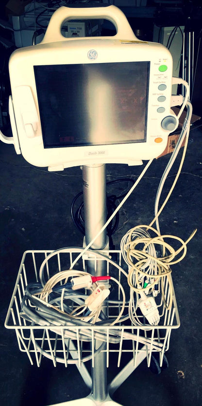 GE DASH 3000 Vital Signs Monitor & STAND LEADS CUFF OXIMETER PRINTER WATCHVIDEO