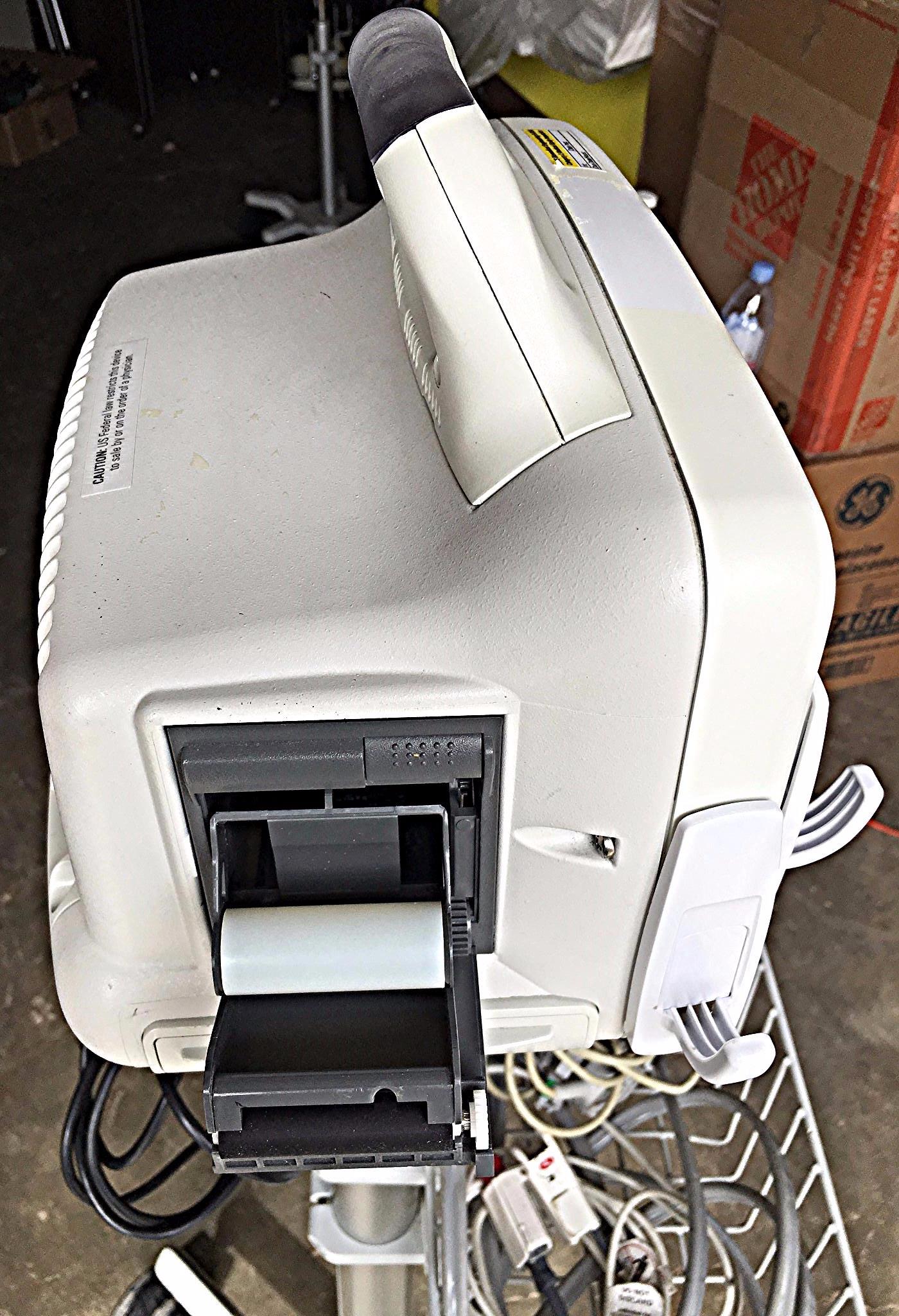 GE DASH 3000 Vital Signs Monitor & STAND LEADS CUFF OXIMETER PRINTER WATCHVIDEO