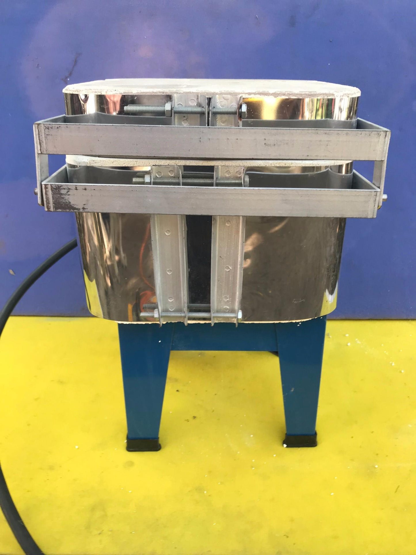 CRESS MODEL A4HKT 115VOLT SMALL CERAMIC ELECTRIC LT-3K KILN WATCH VIDEO FREESHIP