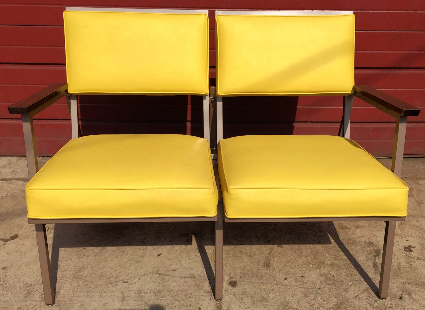 PERFECT RARE VINTAGE Retro 1950's STEELCASE COUCH MID CENTURY WOOD ARM FREE SHIP