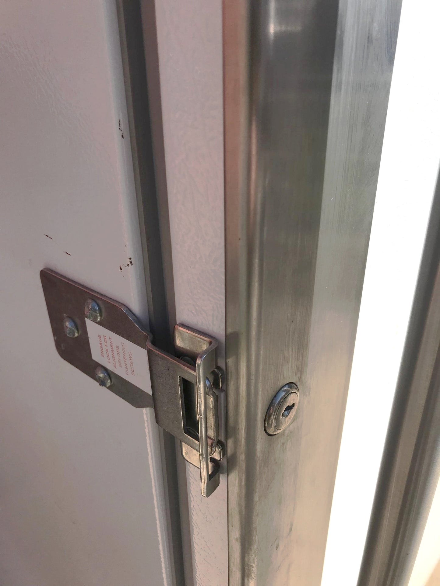 FRIGIDAIRE F22CW11 22'CUBIC FEET COMMERCIAL LAB FREEZER TESTED PERFECT FREESHIP