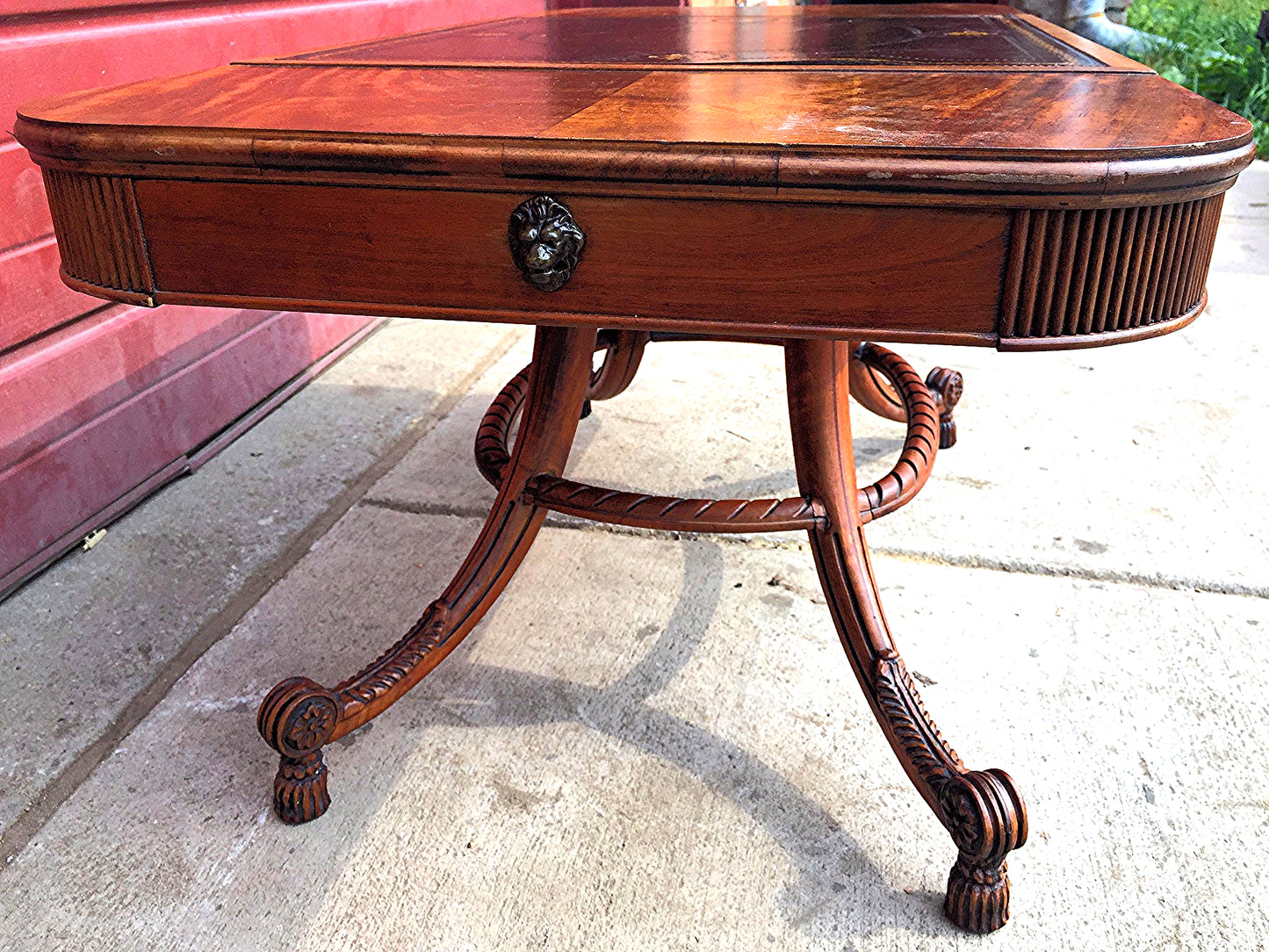 VINTAGE 40s HAND MADE TABLE LEATHER INSERT CARVED OAK CARVING DESIGN  FREESHIP