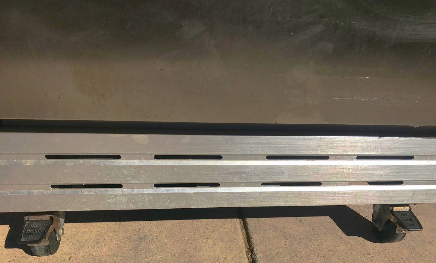 KELVINATOR KFS220RHY0 22'CUBIC FEET COMMERCIAL LAB FREEZER TESTED 100% FREESHIP