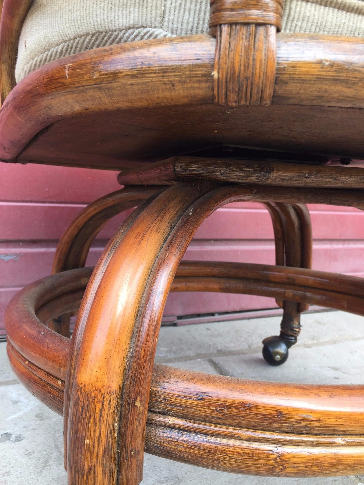 Pair Vintage LANE VENTURE Rattan Swivel Chairs Cushions David Hicks Era FREESHIP