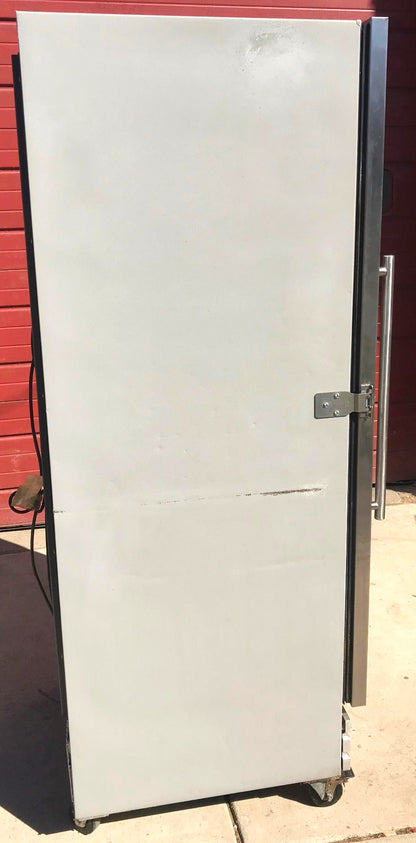 KELVINATOR KFS220RHY0 22'CUBIC FEET COMMERCIAL LAB FREEZER TESTED 100% FREESHIP