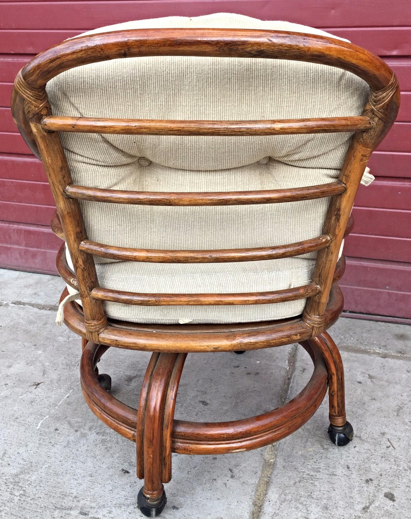 Pair Vintage LANE VENTURE Rattan Swivel Chairs Cushions David Hicks Era FREESHIP