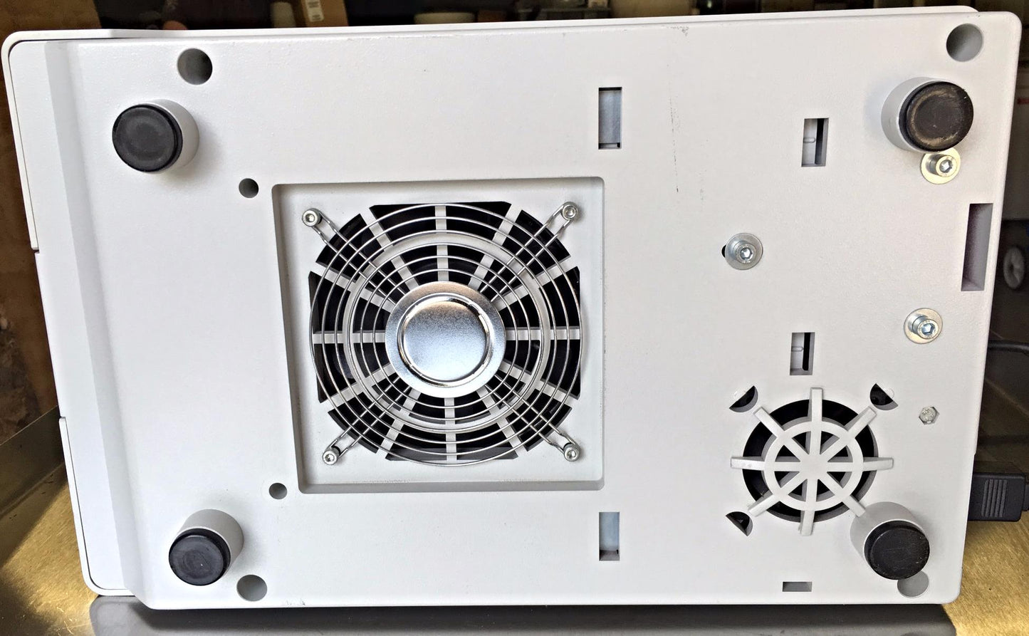 EPPENDORF MASTERCYCLER GRADIENT 5331 96 WELL THERMOCYCLER PERFECT FREESHIPPING