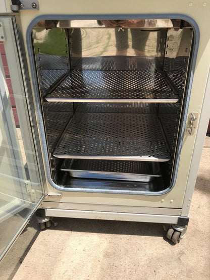 FORMA 3110 CO2 JACKETED INCUBATOR EXCELLENT CONDITION 90 DAY WARRANTY FREE SHIP