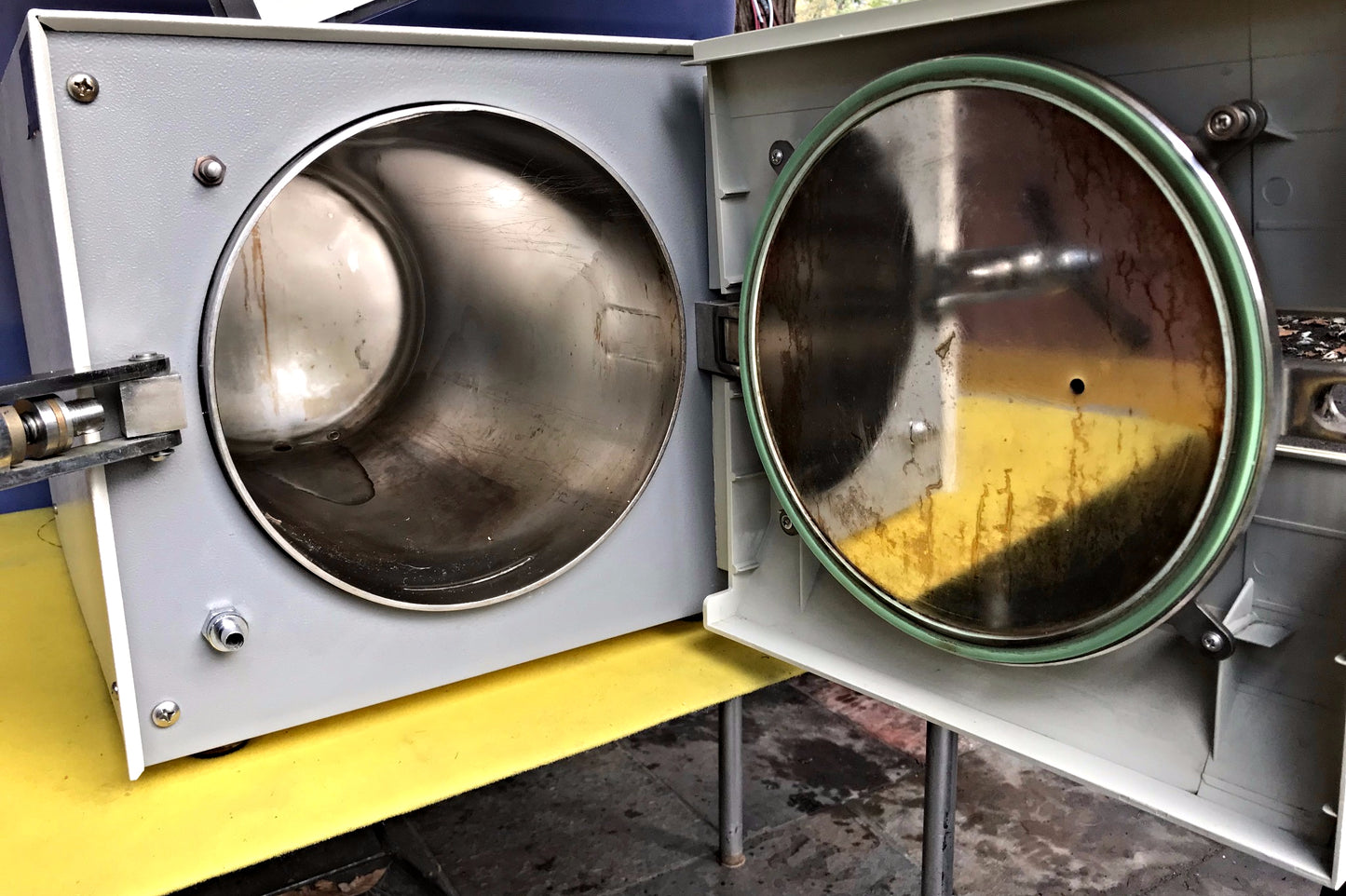 TUTTNAUER 2540M MANUAL AUTOCLAVE BENCHTOP STERILIZER 23Liter WATCHVIDEO FREESHIP