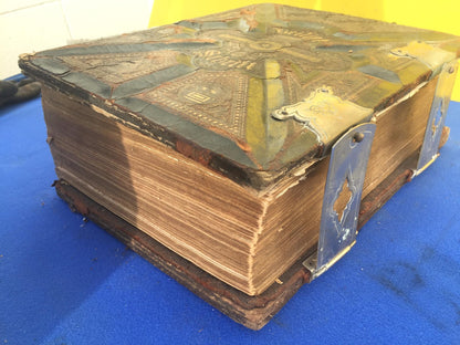 Antique GERMAN FAMILY BIBLE 1800's illustrated HEILIGE SCHRIFT BIBEL FREESHIP