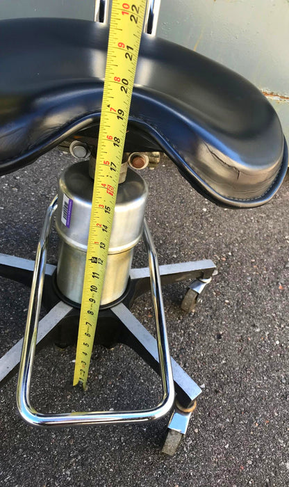 RELIANCE SADDLE SEAT 548 HYDRAULIC SURGERY DENTAL EXAM TATOO OFFICE STOOL