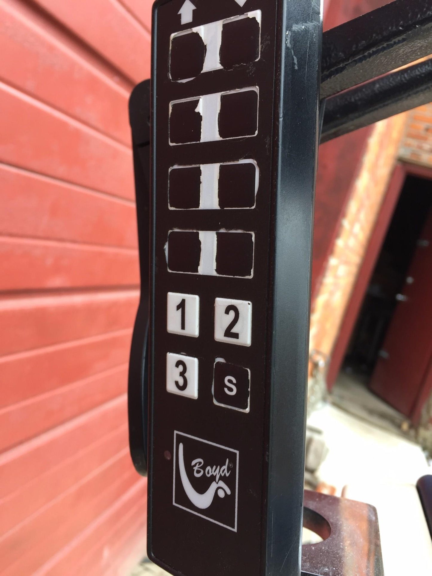 BOYD S-261 DENTAL EXAM HILO POWER CHAIR PERFECT PLUS FOOT HAND REMOTE WATCHVIDEO