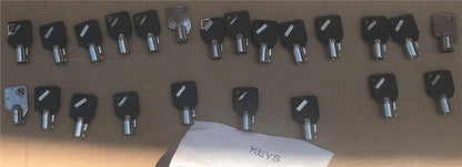 LOT 75 HOSPIRA LifeCare PCA™ FAMILY Infusion SysteM (23 with KEYS) FREE USA SHIP