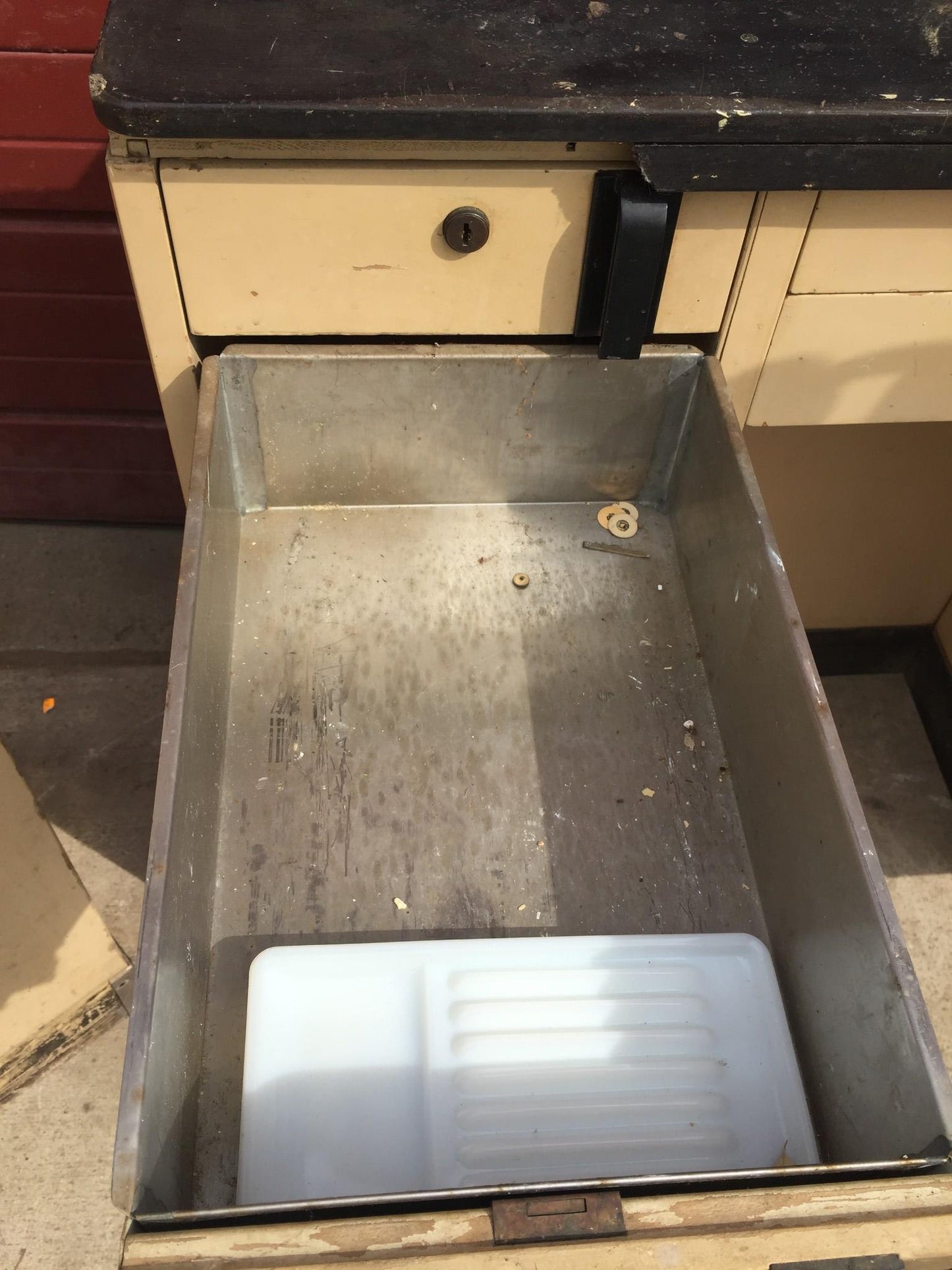 Vintage RITTER DENTAL CHAIR CABINET EQUIPMENT FAUCET MOLD MILK GLASS FREE SHIP