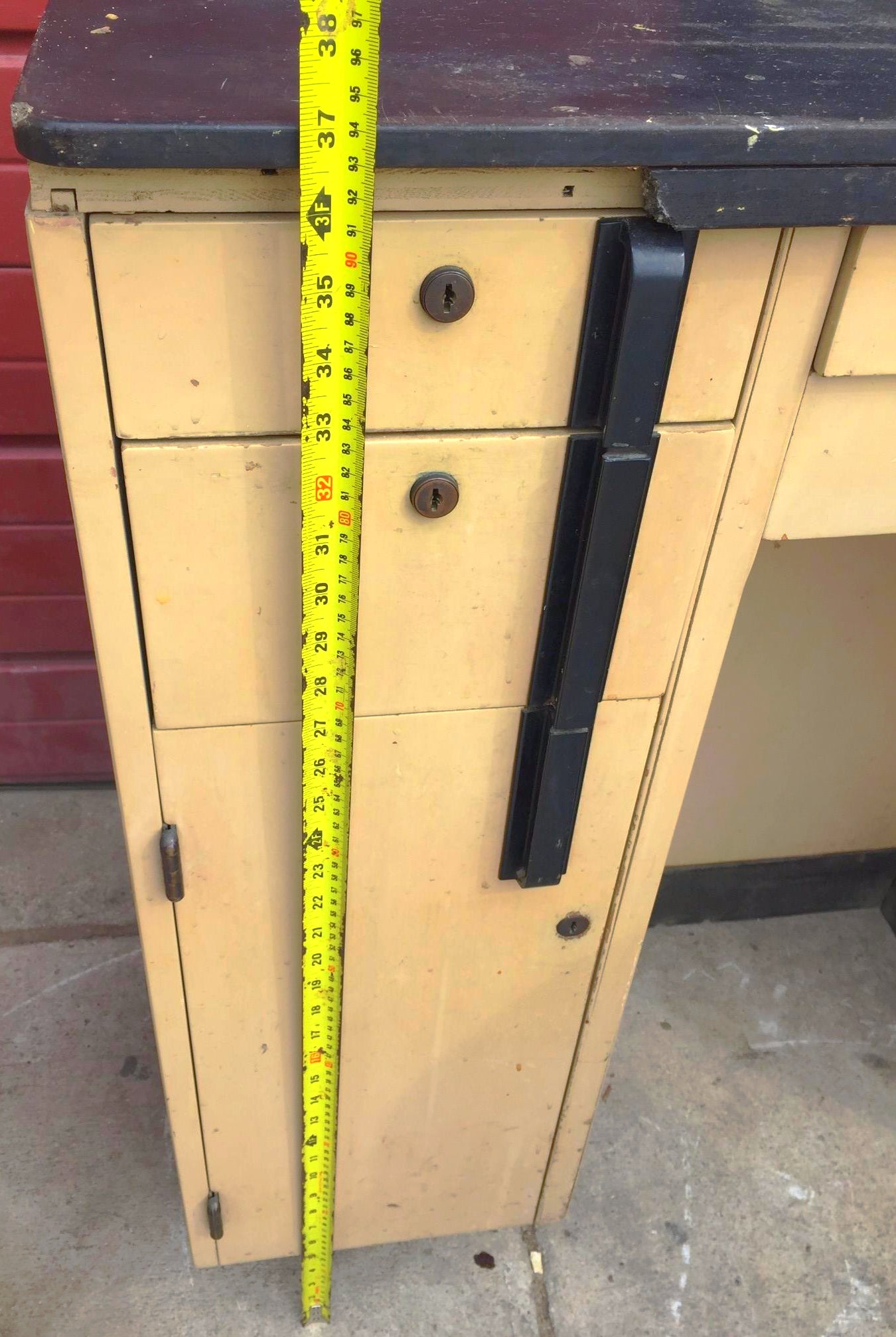 Vintage RITTER DENTAL CHAIR CABINET EQUIPMENT FAUCET MOLD MILK GLASS FREE SHIP