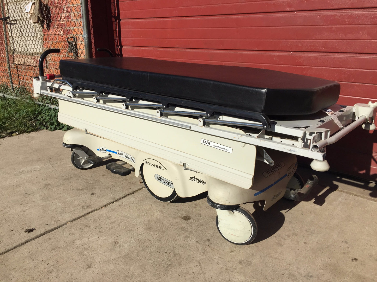 STRYKER 721 BIG WHEEL PAD GLIDEAW HOSPITAL EMERGENCY GURNEY BED STRETCHER OXYGEN