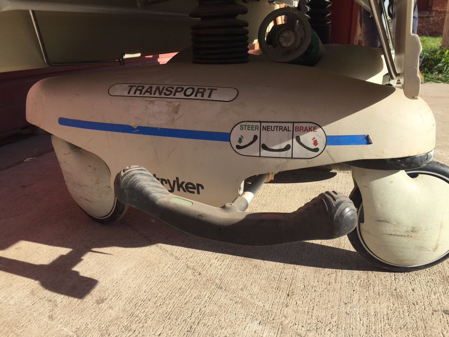 STRYKER 721 BIG WHEEL PAD GLIDEAW HOSPITAL EMERGENCY GURNEY BED STRETCHER OXYGEN