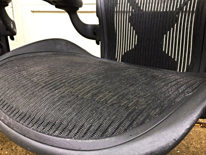 SET OF 4 HERMAN MILLER AERO CHAIRs BLACK Size B Chadwick & Bill Stumpf FREE SHIP