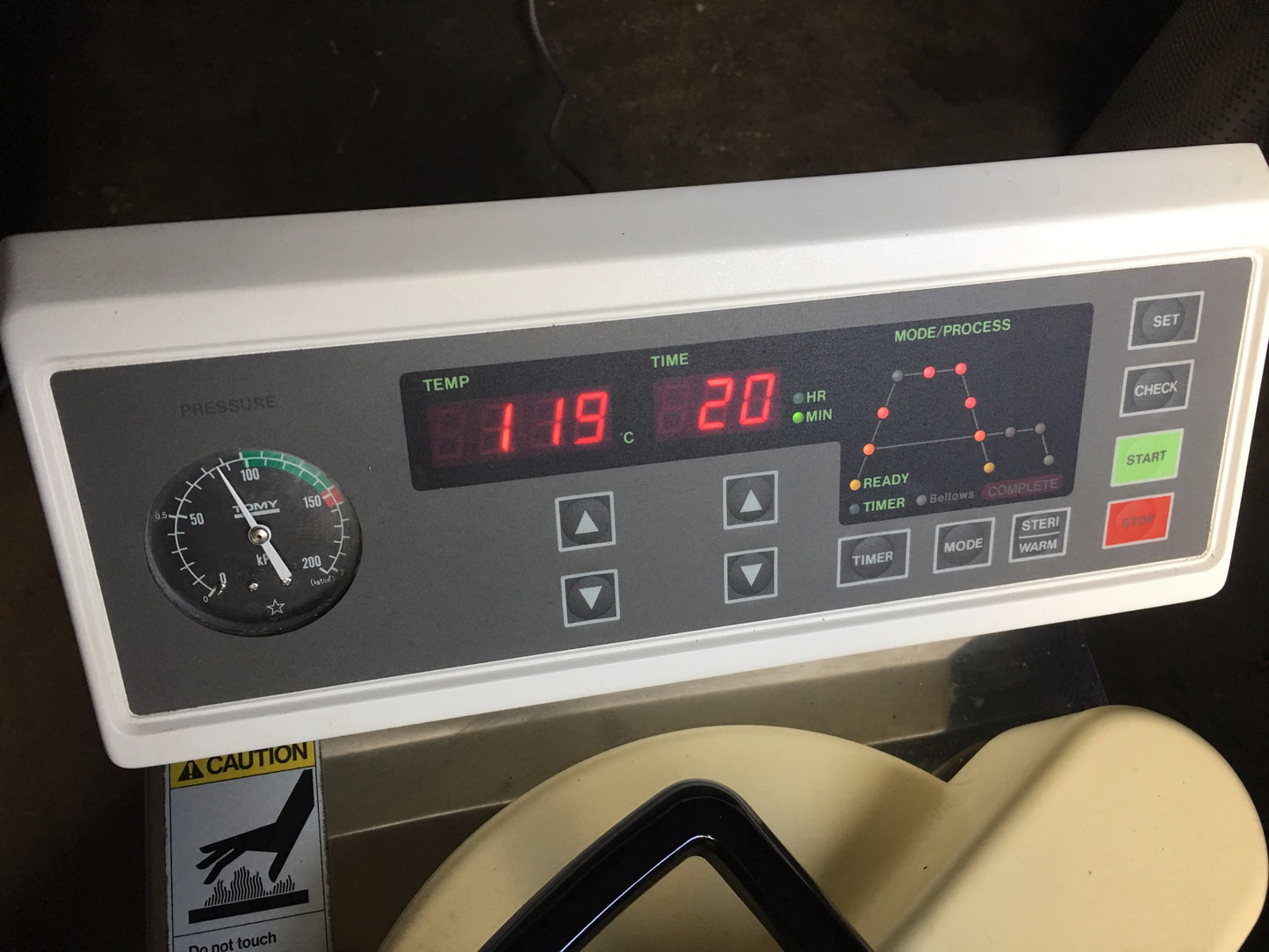 TOMY ES-215 VERTICAL AUTOCLAVE 22 LITERS RARE UNIT TOP LOAD WATCH VIDEO FREESHIP