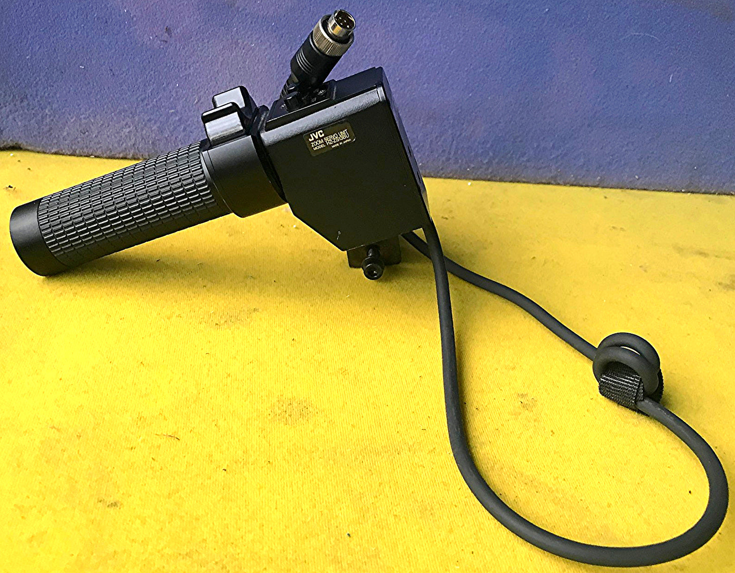 JVC HZ-ZS13BU 8-Pin Professional Servo Zoom Control W/ Bracket MODULE  FREE SHIP