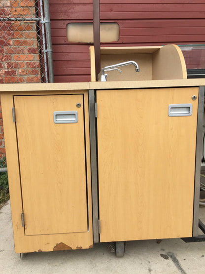 CORE CONCEPTS KIOSK 116" W x 34" D FREE SHIP