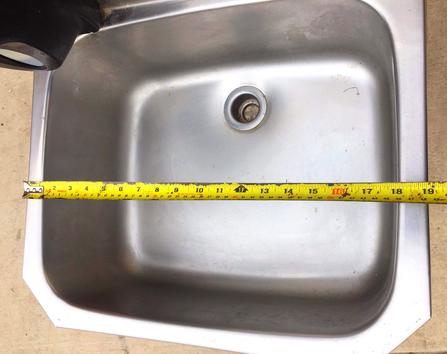 COLUMBIA 501 HANDS FREE HOT COLD FOOT OPERATED KITCHEN RESTAURANT SINK FREE SHIP