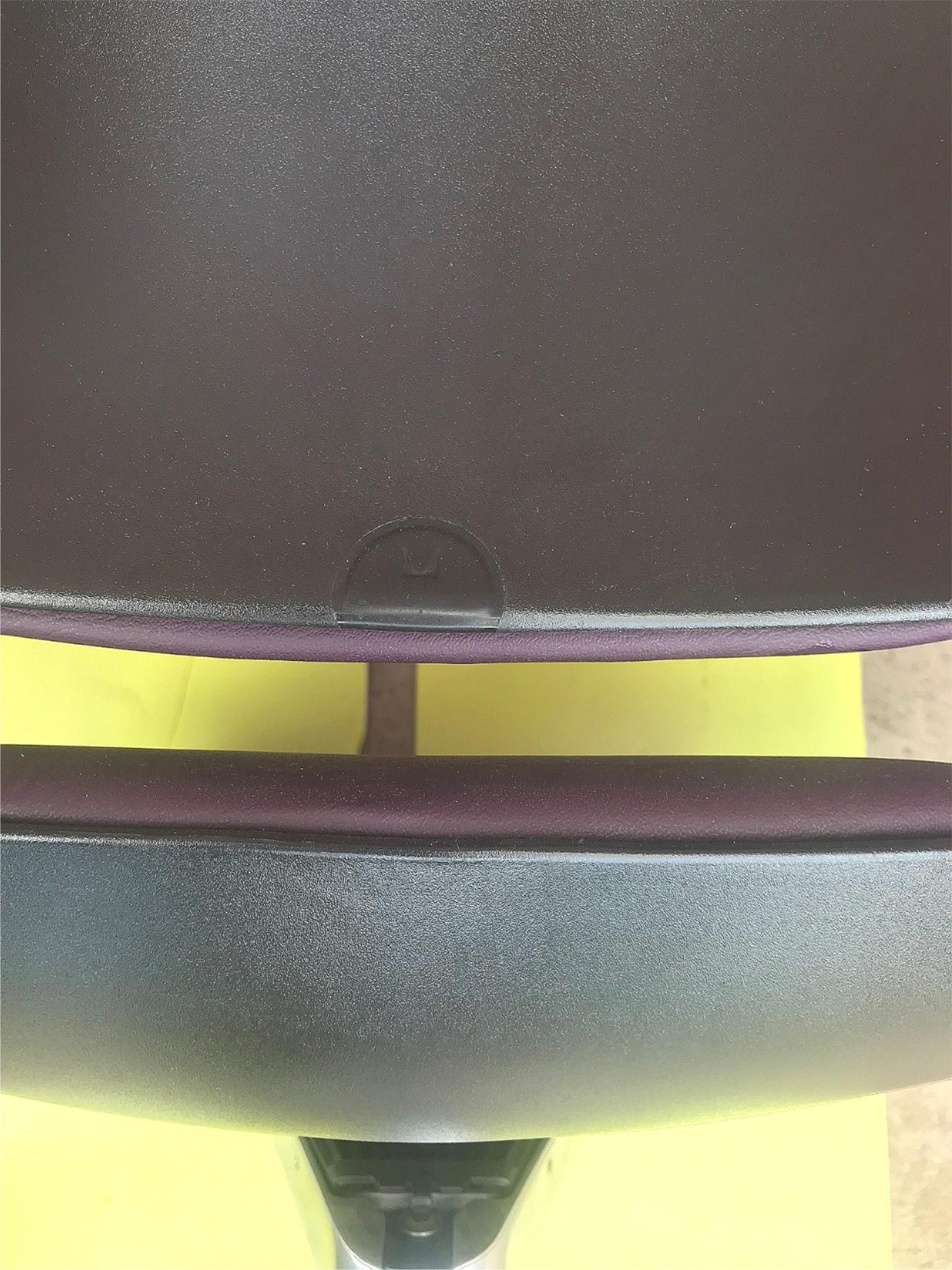 6 HERMAN MILLER EQUA FAUX LEATHER SWIVEL OFFICE ARMCHAIR CONTEMPORARY MODERN