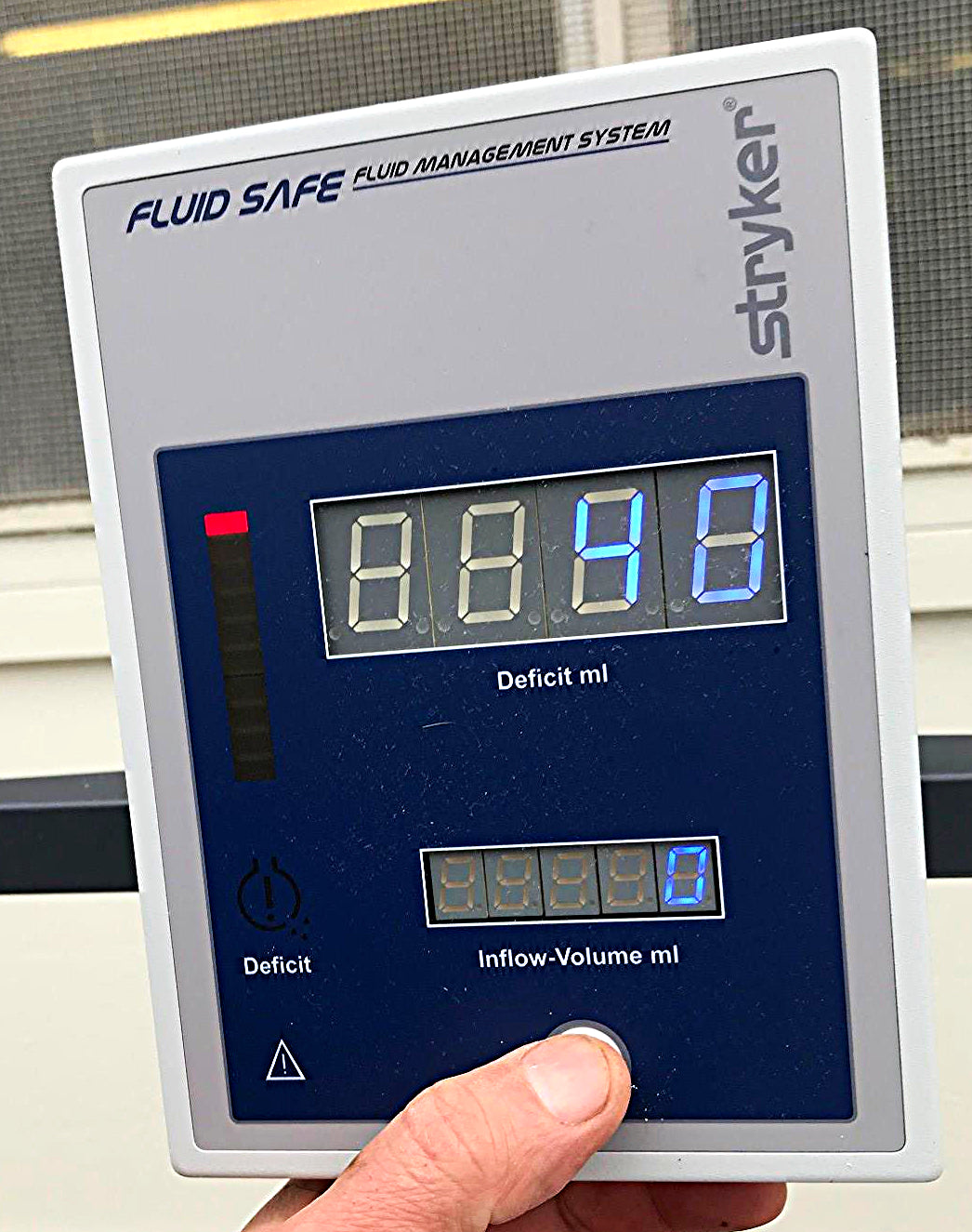 STRYKER 502-000-001/H111 FLUID SAFE MANAGEMENT PUMP SYSTEM 502000-002 WatchVIDEO