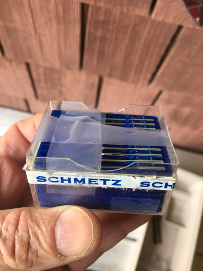 DURKOPP ADLER 251 PROFESSIONAL SEWING MACHINE LOCKSTITCH WATCH VIDEO FREESHIP